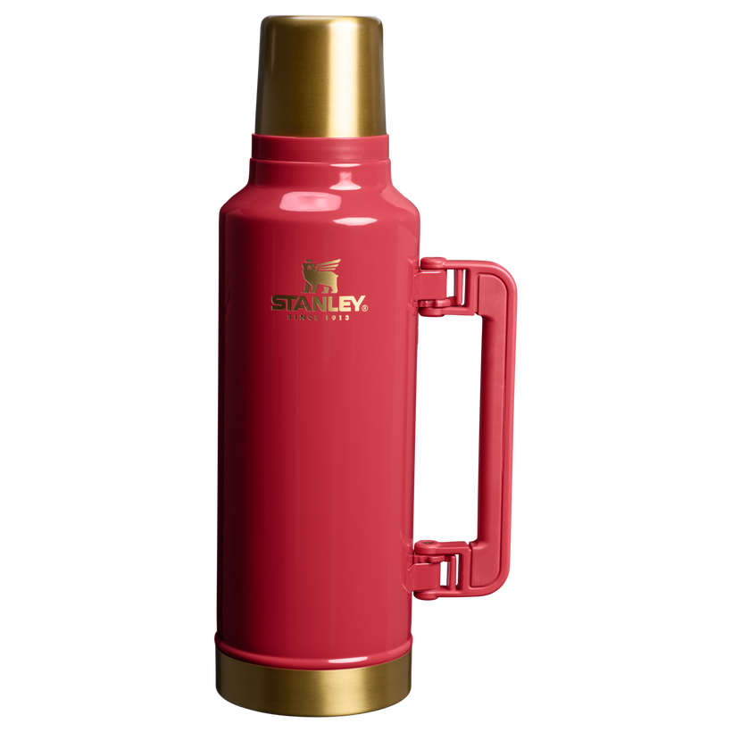 The Cheers & Cheer Classic Legendary Bottle - Signature Weekend Sip